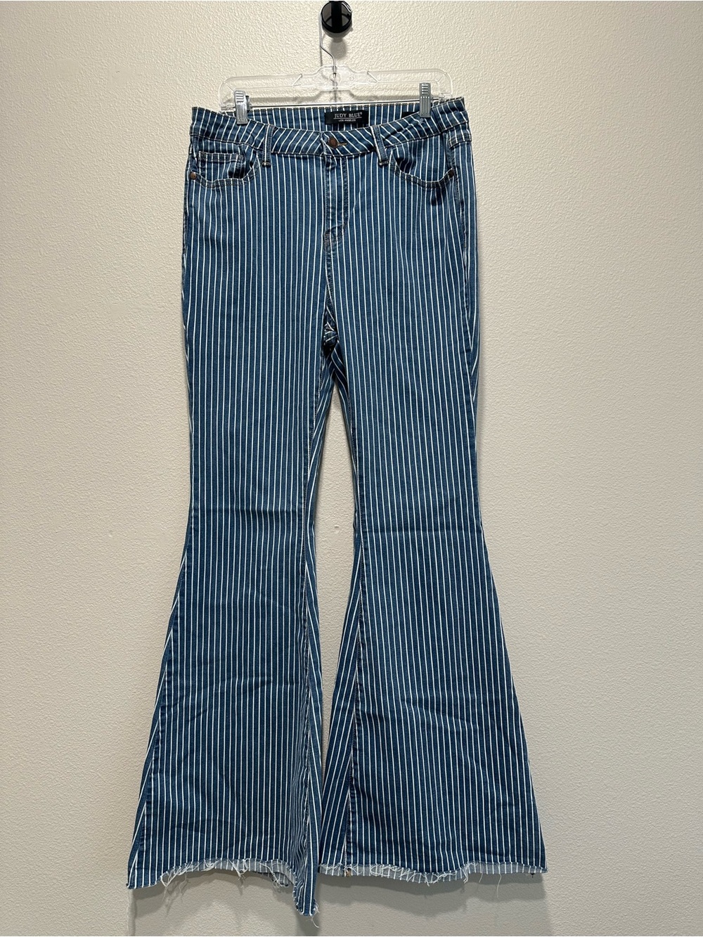 Judy Blue size 15,Striped Blue/white Flared Women’s Jeans,bell bottom,stretch